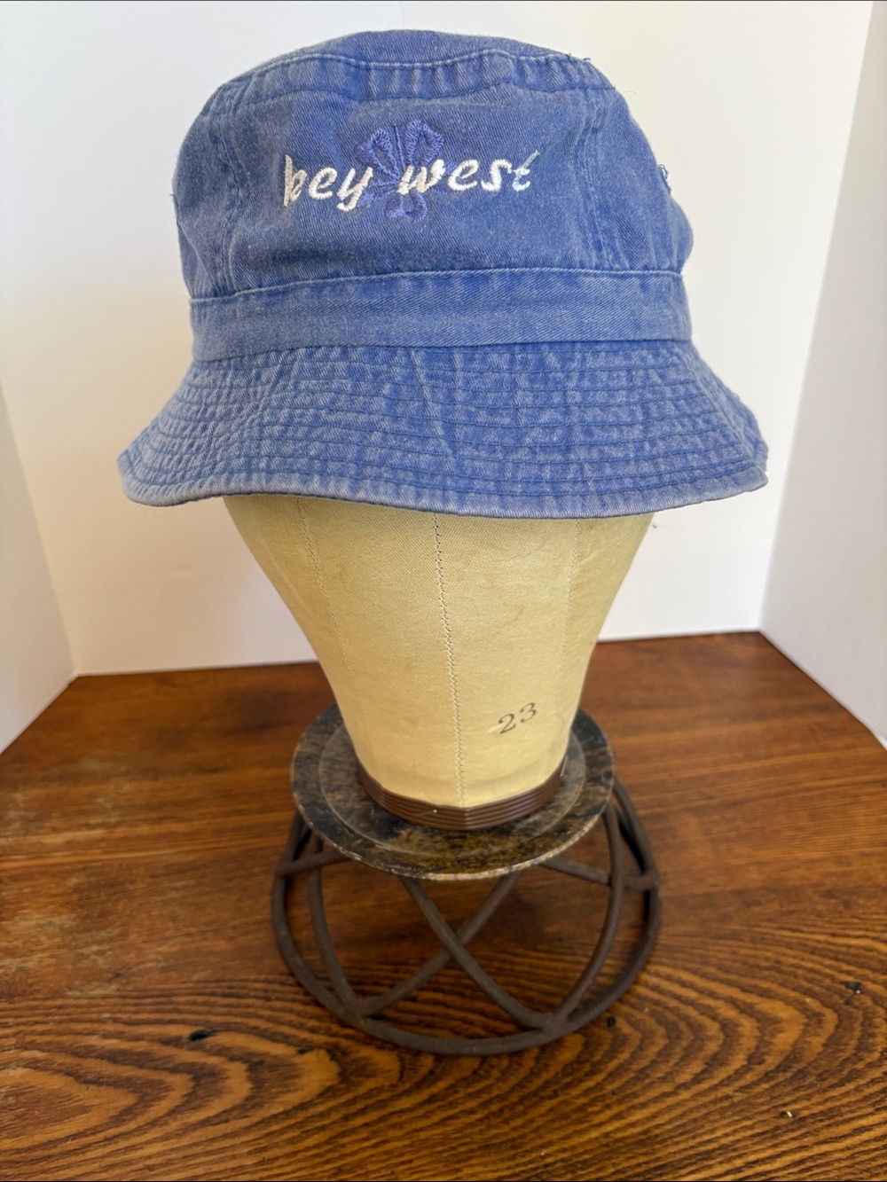 Key West  Bucket Hat - Blue